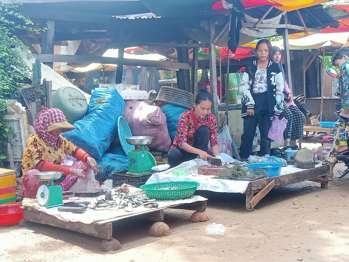 Tonle Mekong Homestay Krong Kracheh Kültér fotó