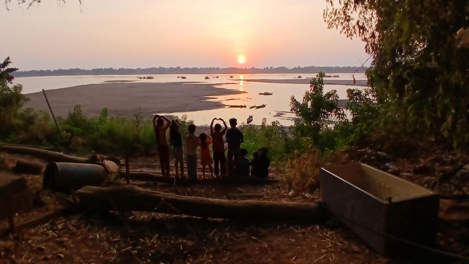 Tonle Mekong Homestay Krong Kracheh Kültér fotó